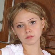 Ukrainian girl in Ashford